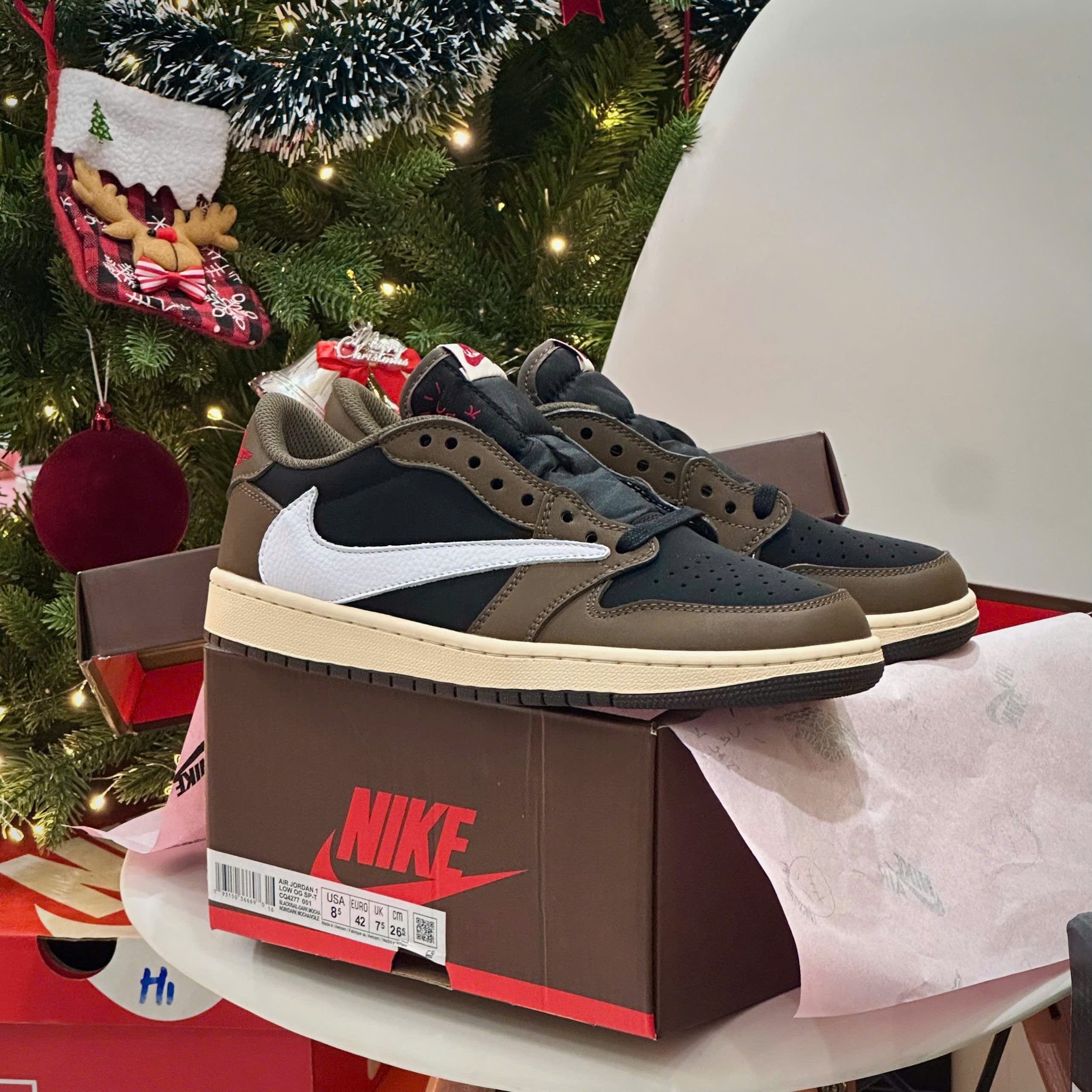 Giày Nike Air Jordan 1 Low Travis Scott Cactus Jack Đẹp Chuẩn Form Giày Nike Air Jordan 1 Low Travis Scott Cactus Jack Đẹp Chuẩn Form