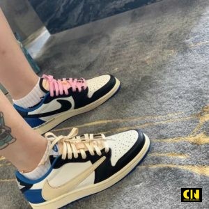 Giay Nike Air Jordan 1 Retro Low Travis Scott Fragment Design Xanh Trang Giày Nike Air Jordan 1 Retro Low Travis Scott Fragment Design Xanh Trắng