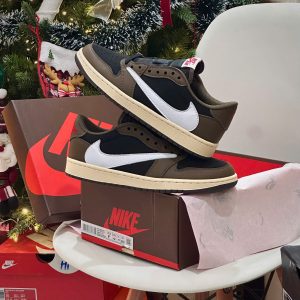 Giày Nike Air Jordan 1 Retro Low Travis Scott Mocha