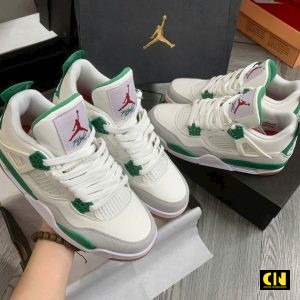 Giay Nike Air Jordan 4 Pine Green De Gum Xanh La Xam Trang Giày Nike Air Jordan 4 Pine Green Đế Gum Xanh Lá Xám Trắng