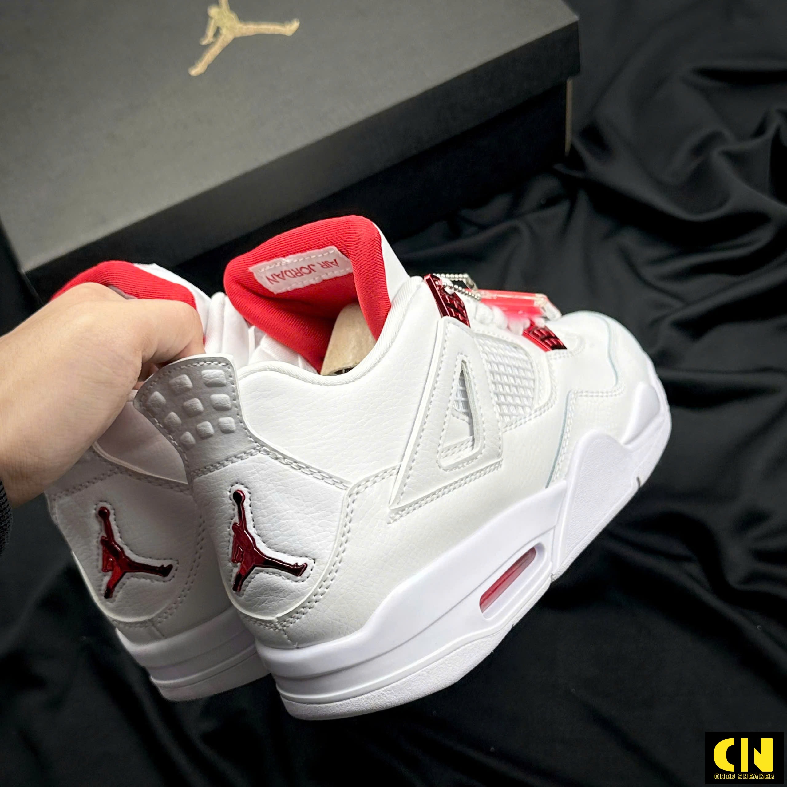 Giày Nike Air Jordan 4 Retro Gs Red Metallic Đẹp Chuẩn Size Giày Nike Air Jordan 4 Retro GS Red Metallic Đẹp Chuẩn Size
