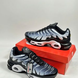Giay Nike Air Max Plus Black Metallic Silver Giày Nike Air Max Plus Black Metallic Silver