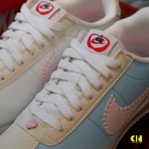 Giay Nike Cortez Nu Xanh Pastel Vien Hong Giày Nike Cortez Nữ Xanh Pastel Viền Hồng