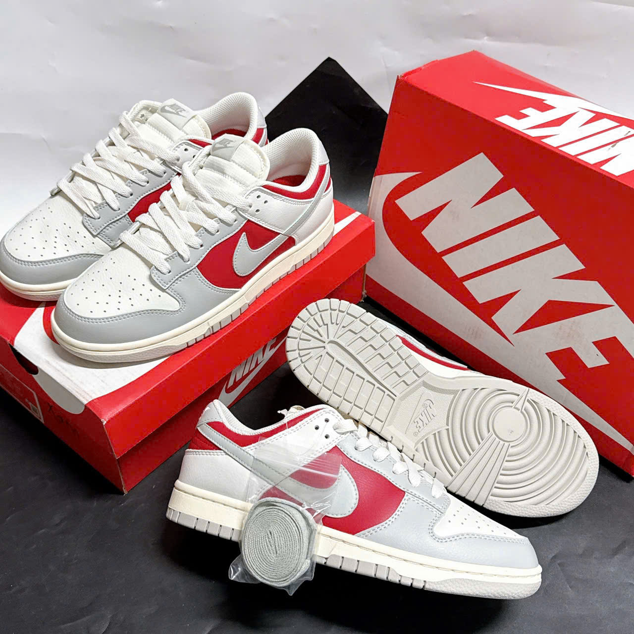 Giày Nike Dunk Low Pale Ivory Phối Đỏ Xám Giày Nike Dunk Low Pale Ivory Phối Đỏ Xám