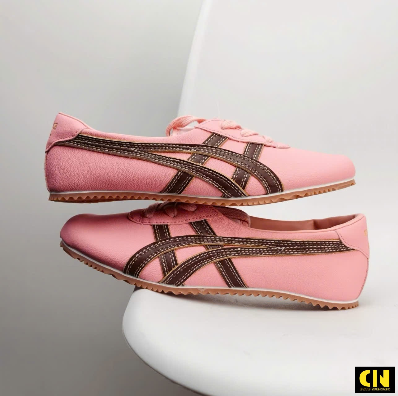 Giày Nữ Onitsuka Tiger Versace Sakura Pink Giày Nữ Onitsuka Tiger Versace Sakura Pink