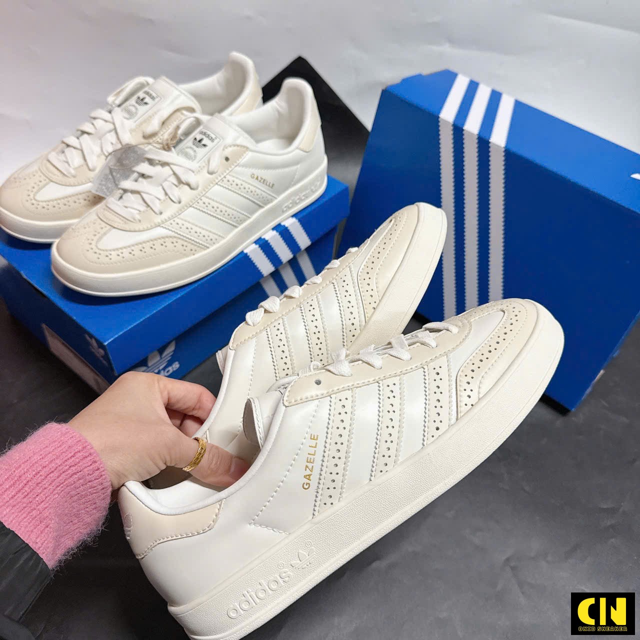 Giày Sneaker Adidas Gazelle Indoor Cream White Màu Trắng Giày Sneaker Adidas Gazelle Indoor Cream White Màu Trắng