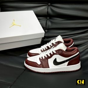 Giay Sneaker Air Jordan 1 Low Se Dark Pony Fullbox Du Size Giày Sneaker Air Jordan 1 Low SE Dark Pony Fullbox Đủ Size