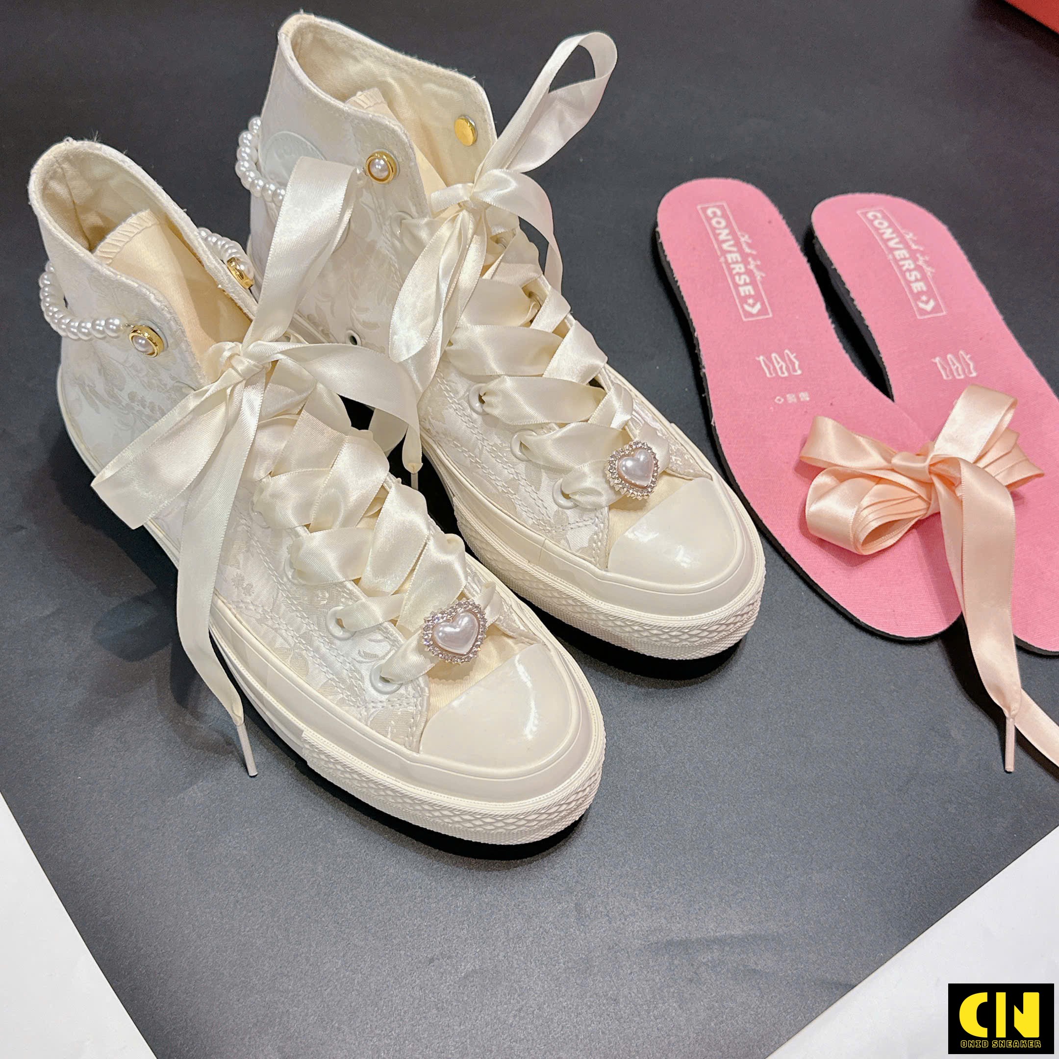 Giày Sneaker Converse 1970S Wedding Brocade Trắng Gấm Giày Sneaker Converse 1970s Wedding Brocade Trắng Gấm