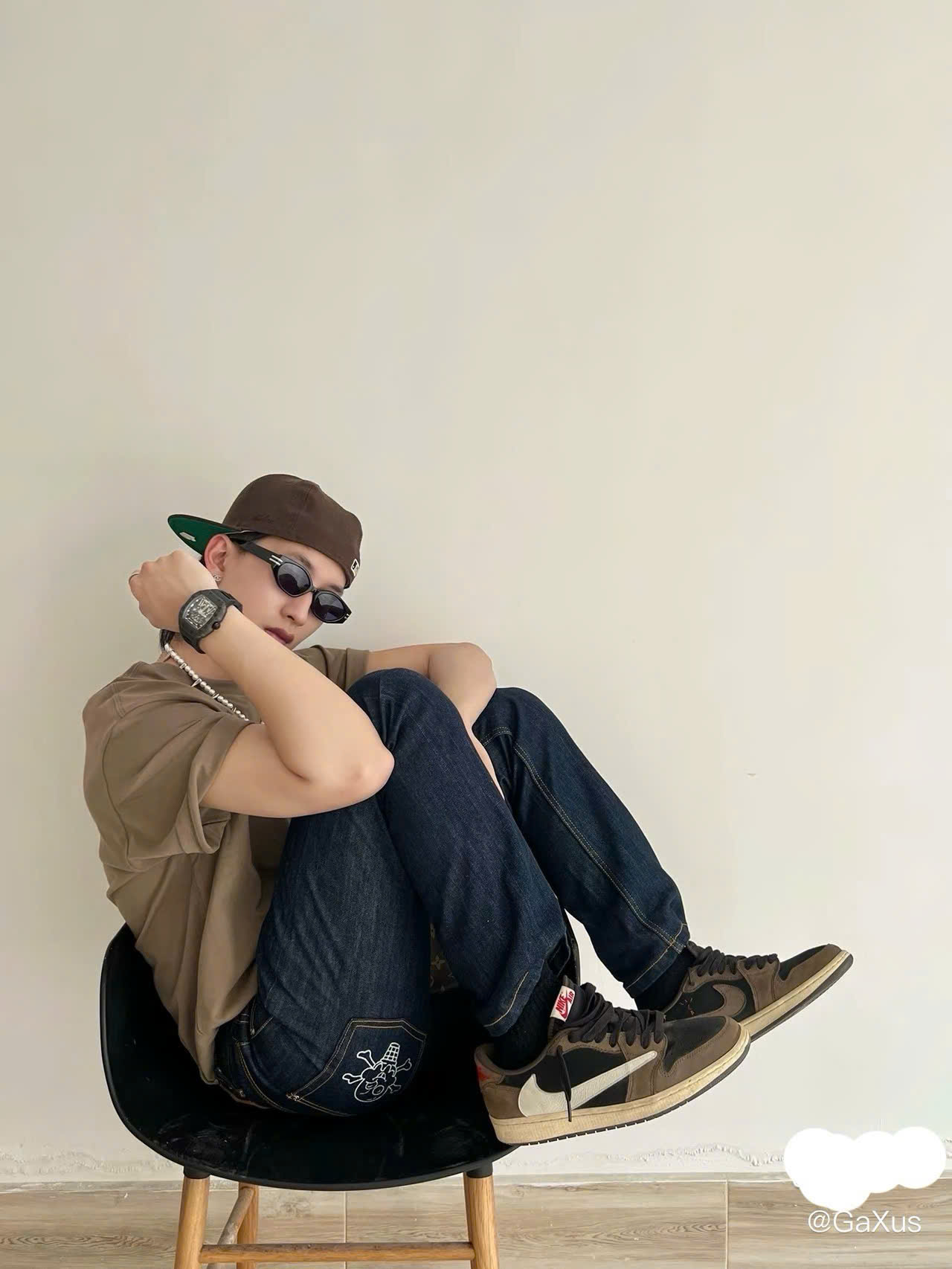 Giày Sneaker Nike Air Jordan 1 Low Travis Scott Nâu Olive Đen Giày Sneaker Nike Air Jordan 1 Low Travis Scott Nâu Olive Đen