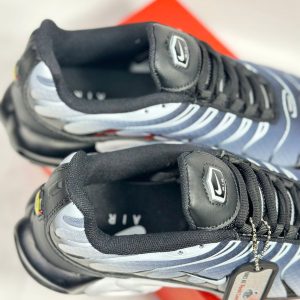 Giay Sneaker Nike Air Max Plus Black Metallic Silver Cao Cap Giày Sneaker Nike Air Max Plus Black Metallic Silver Cao Cấp