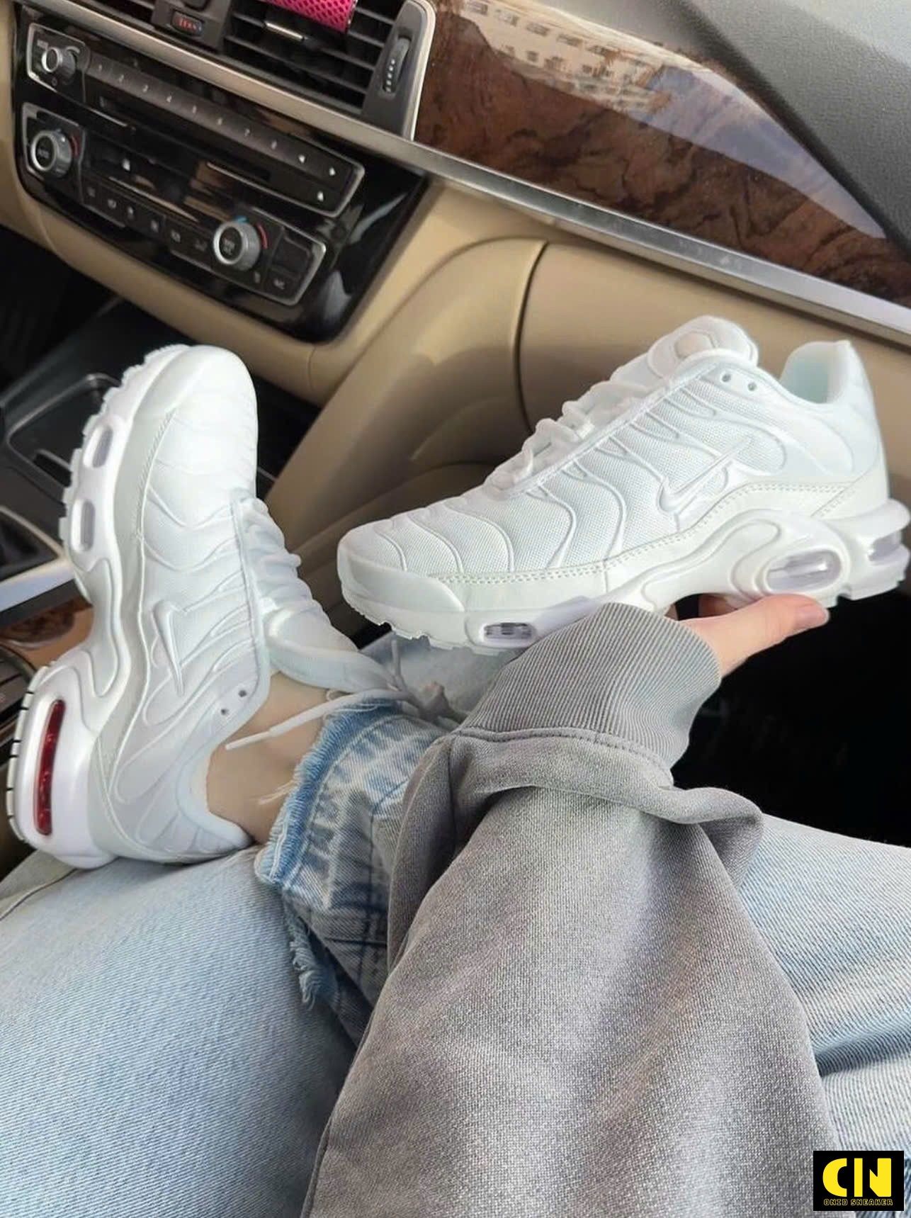 Giày Sneaker Nike Air Max Plus White Metallic Silver Trắng Bạc Giày Sneaker Nike Air Max Plus White Metallic Silver Trắng Bạc