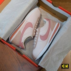 Giay Sneaker Nike Cortez Nu Mau Cream Pink Pastel Giày Sneaker Nike Cortez Nữ Màu Cream Pink Pastel