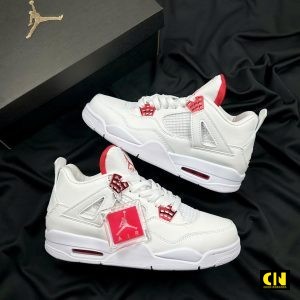 Giay The Thao Nike Air Jordan 4 Retro Gs Red Metallic Trang Do Giày Thể Thao Nike Air Jordan 4 Retro GS Red Metallic Trắng Đỏ