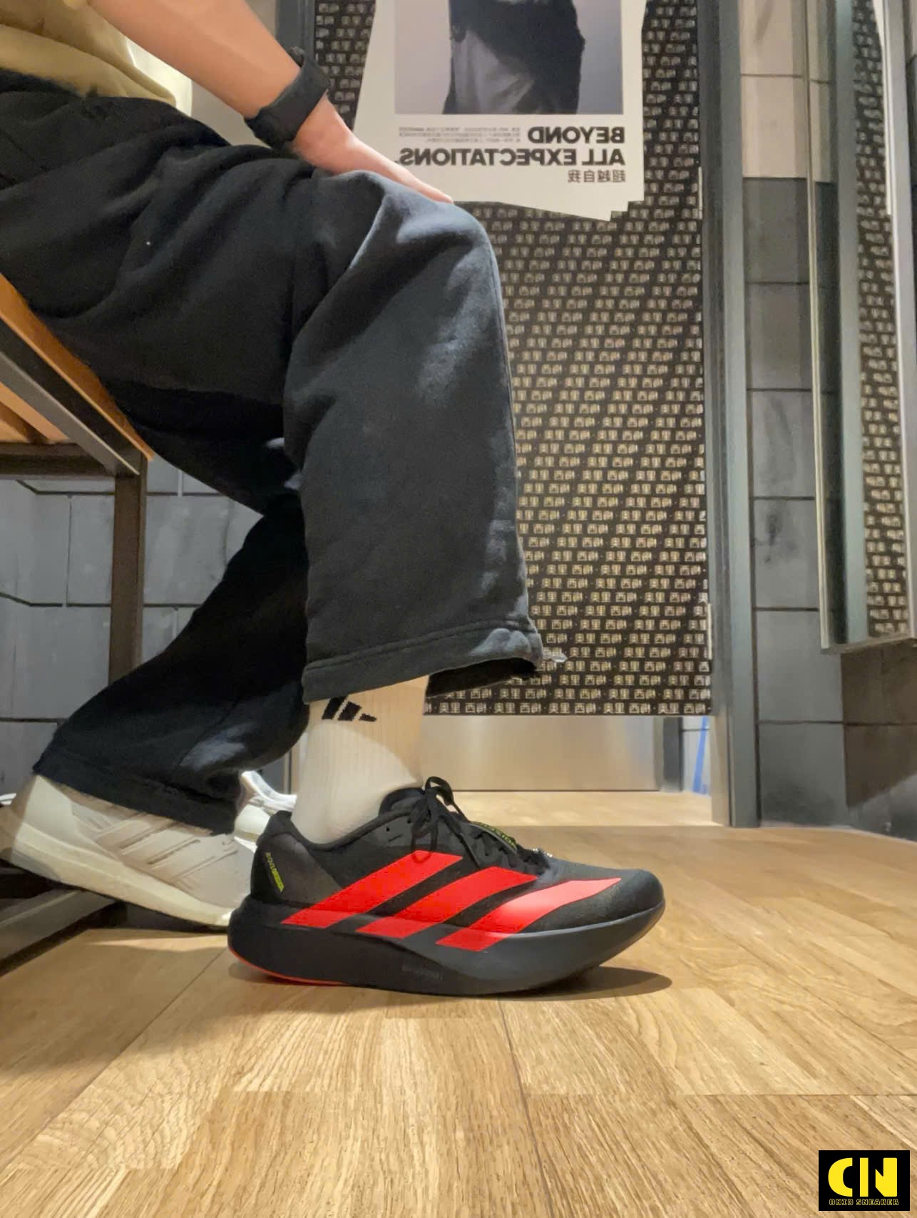 Giày Adidas Adizero Evo Sl Đỏ Đen Đa Năng Thể Thao Unisex Giày Adidas Adizero EVO SL Đỏ Đen Đa Năng Thể Thao Unisex