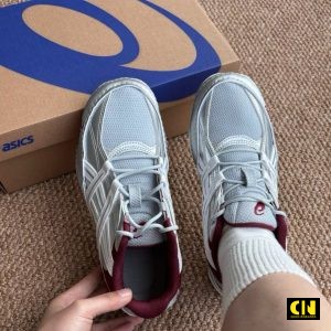 Giay Asics Hypersync Piedmont Grey Pure Silver Do Burgundy Giày Asics Hypersync Piedmont Grey Pure Silver Đỏ Burgundy