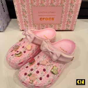 Giay Crocs Classic Love Shack Fancy Classic Clog White Pink Fullbox Giày Crocs Classic Love Shack Fancy Classic Clog White Pink Fullbox