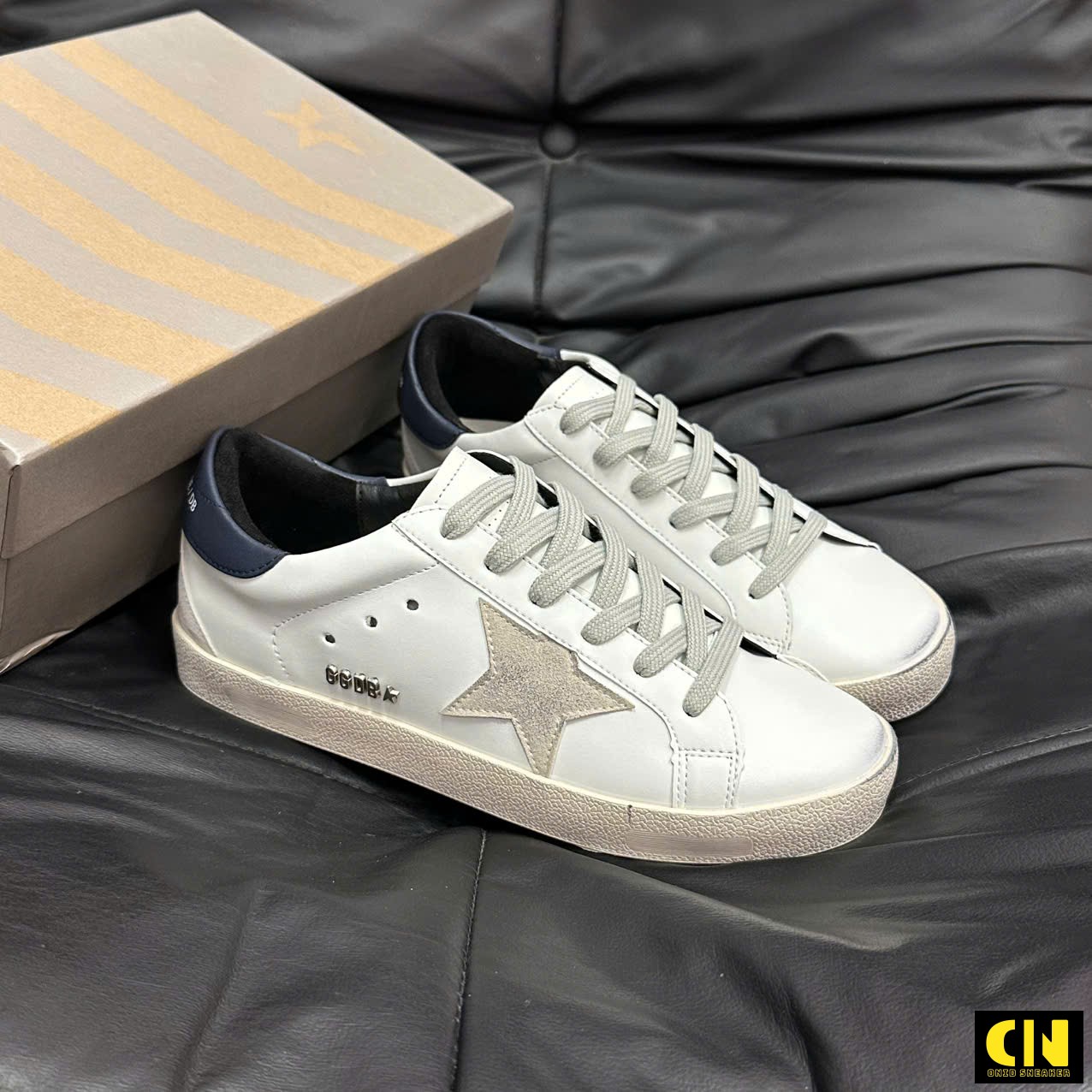 Giày Golden Goose Superstar Phối Ngôi Sao Nhũ Bạc Giày Golden Goose Superstar Phối Ngôi Sao Nhũ Bạc