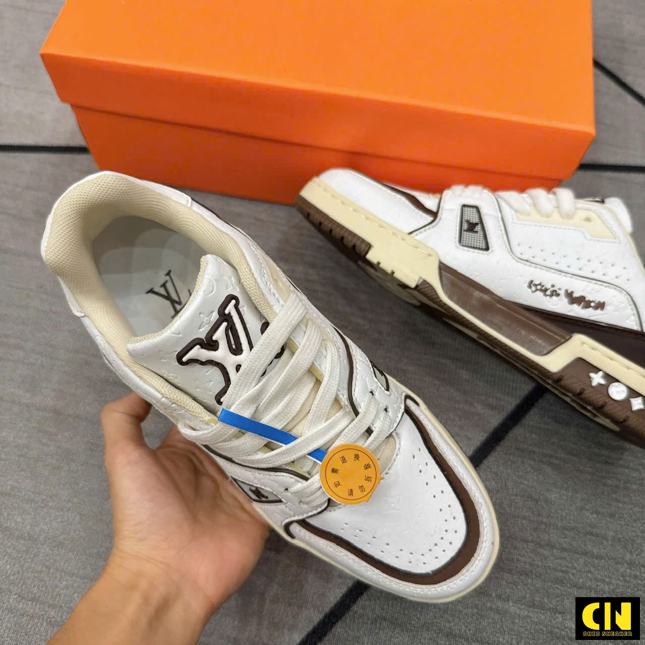 Giày Louis Vuitton Lv Trainer White Mocha Fullbox Nâu Trắng Giày Louis Vuitton LV Trainer White Mocha Fullbox Nâu Trắng