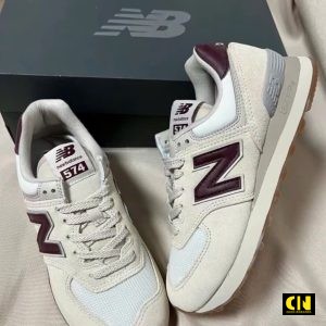 Giày New Balance 574 Off White Chuẩn Form