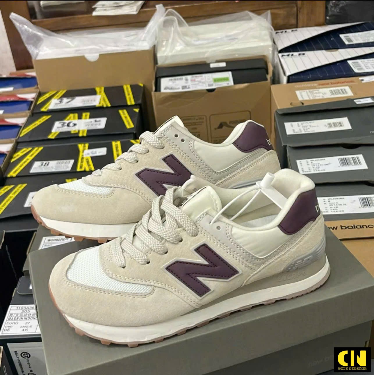 Giày New Balance 574 Rcf Off White Đỏ Đô Trắng Kem Giày New Balance 574 RCF Off White Đỏ Đô Trắng Kem