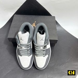 Giay Nike Air Jordan 1 Low Iron Grey Tong Mau Xam Trang Giày Nike Air Jordan 1 Low Iron Grey Tông Màu Xám Trắng