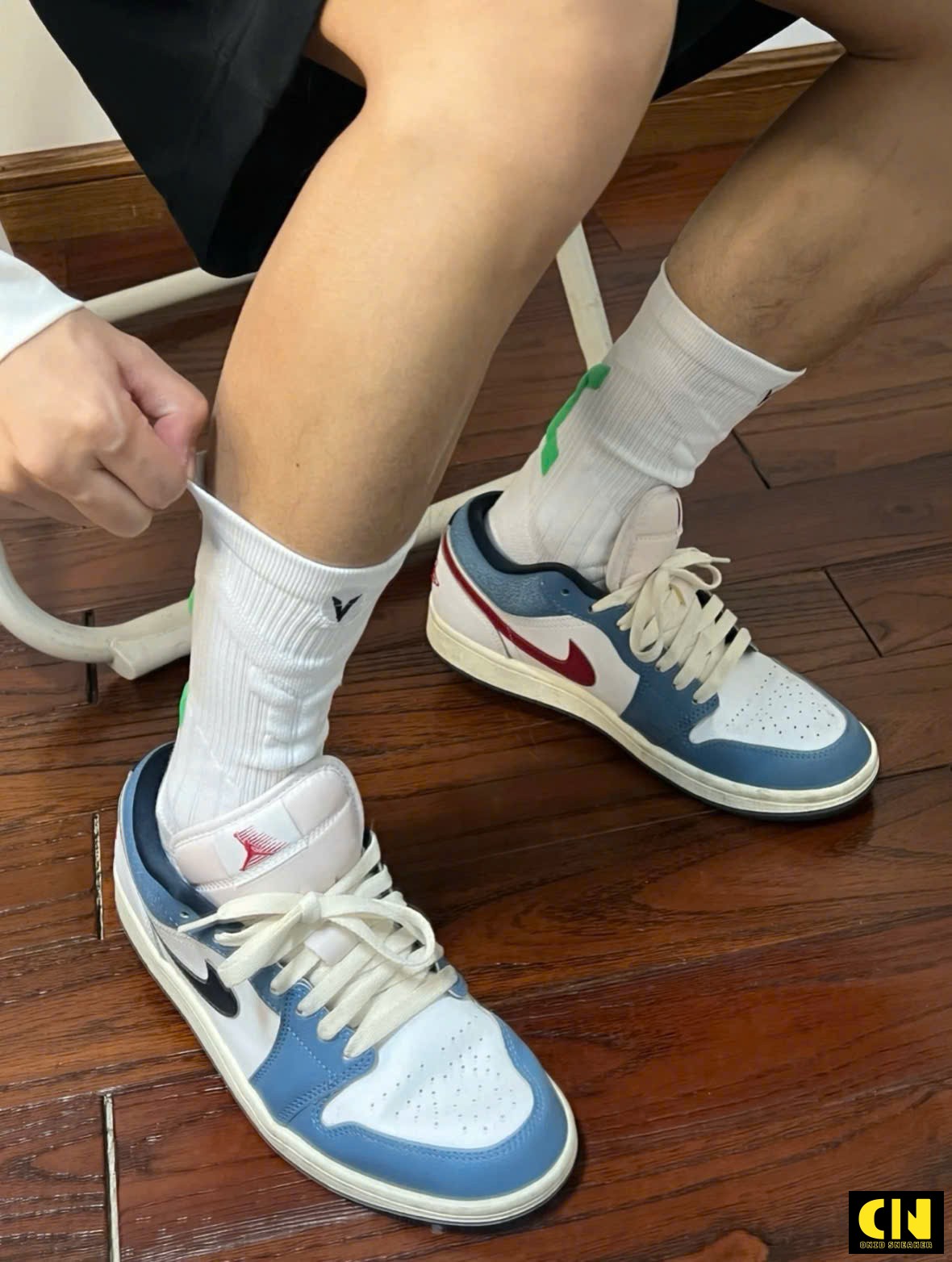 Giày Nike Air Jordan 1 Low Motion Chuẩn Size Giày Nike Air Jordan 1 Low Motion Chuẩn Size