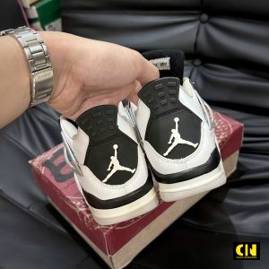 Giay Nike Air Jordan 4 Retro Military Black White Giày Nike Air Jordan 4 Retro Military Black White
