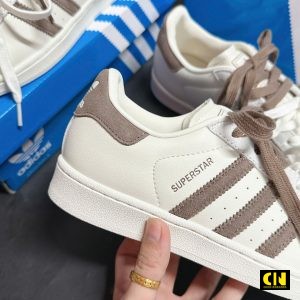 Giay Sneaker Adidas Superstar Ii Mau Ca Phe Sua Latte Giày Sneaker Adidas Superstar II Màu Cà Phê Sữa Latte