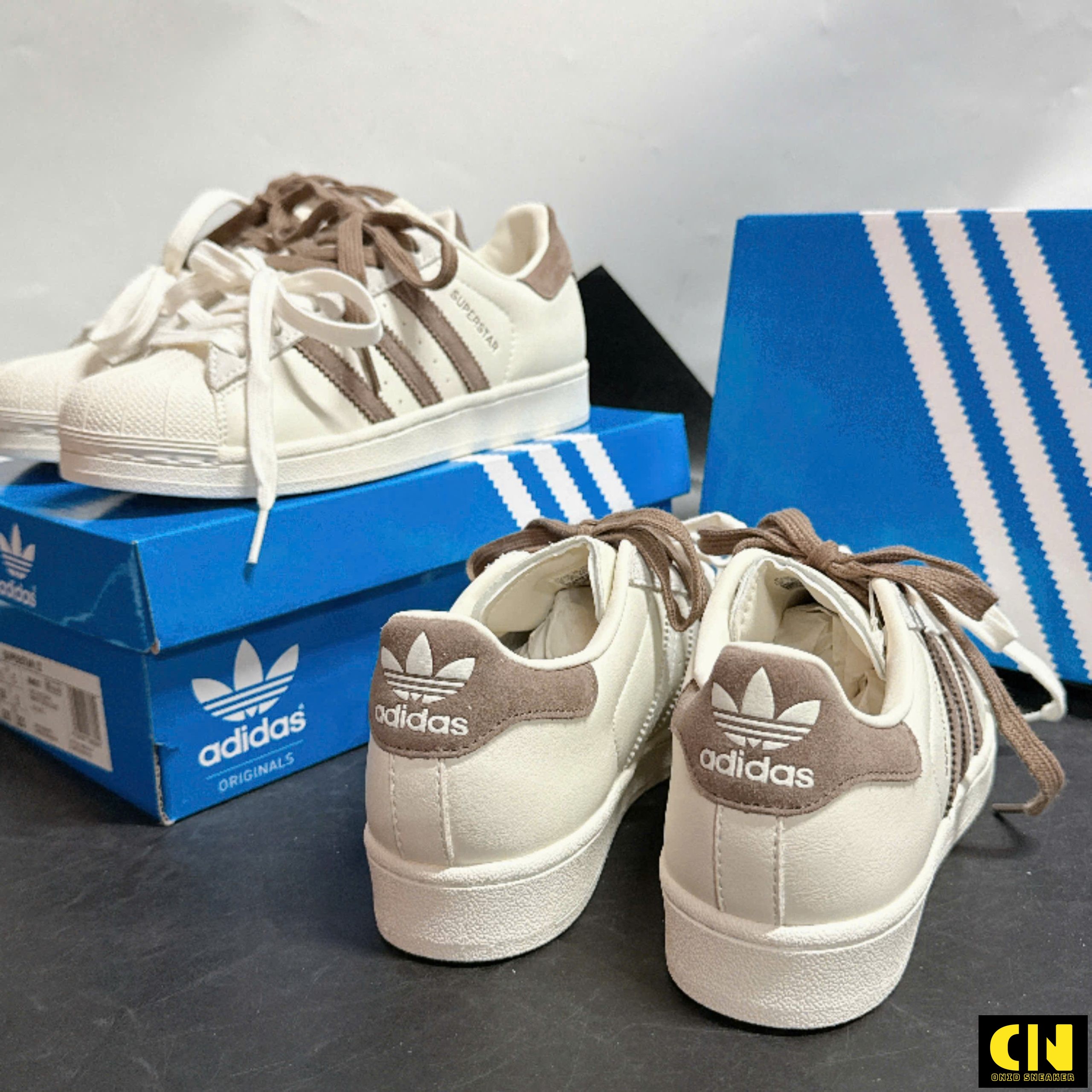 Giày Sneaker Adidas Superstar Ii Màu Trắng Kem Nâu Giày Sneaker Adidas Superstar II Màu Trắng Kem Nâu