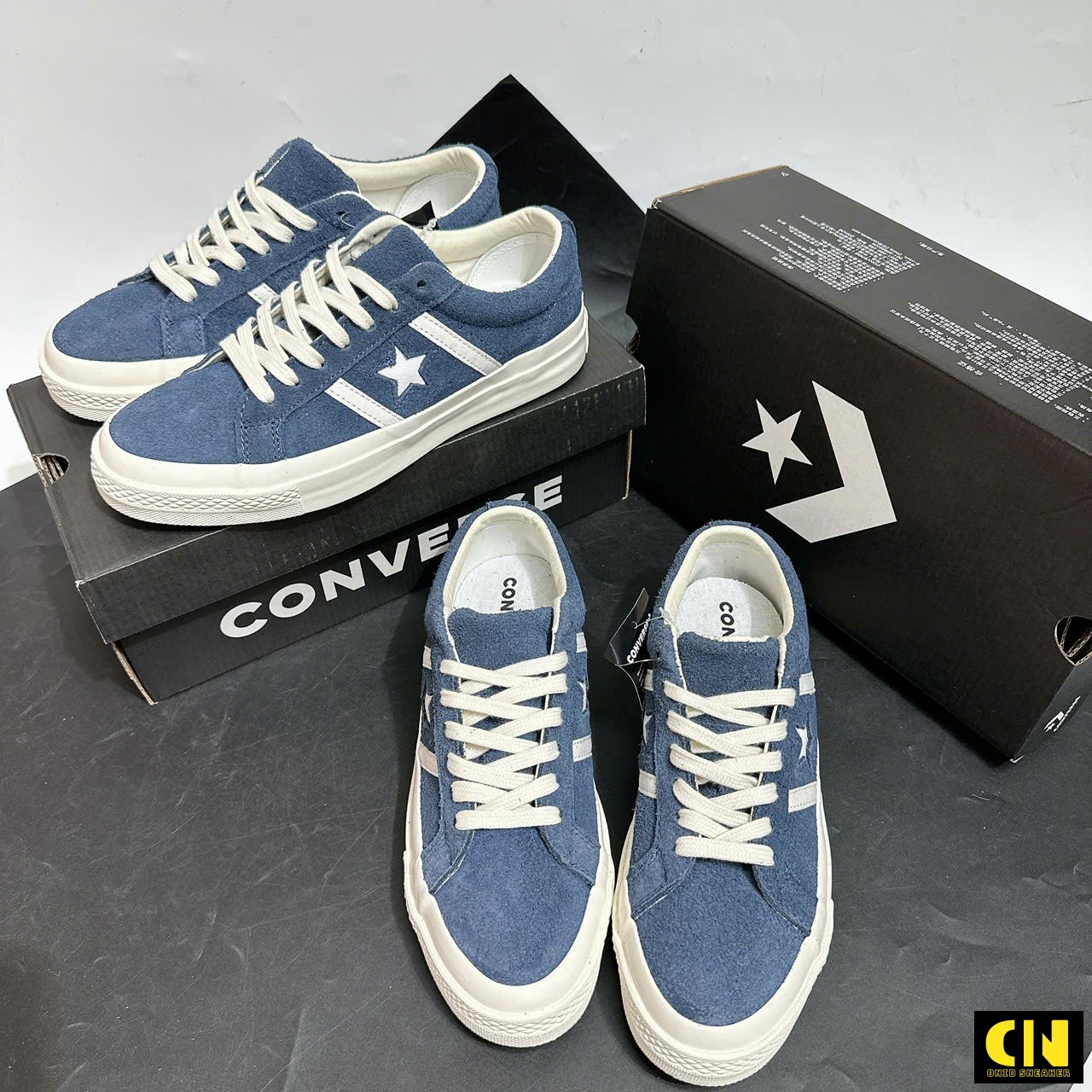 Giày Sneaker Converse One Star Academy Pro Da Lộn Giày Sneaker Converse One Star Academy Pro Da Lộn