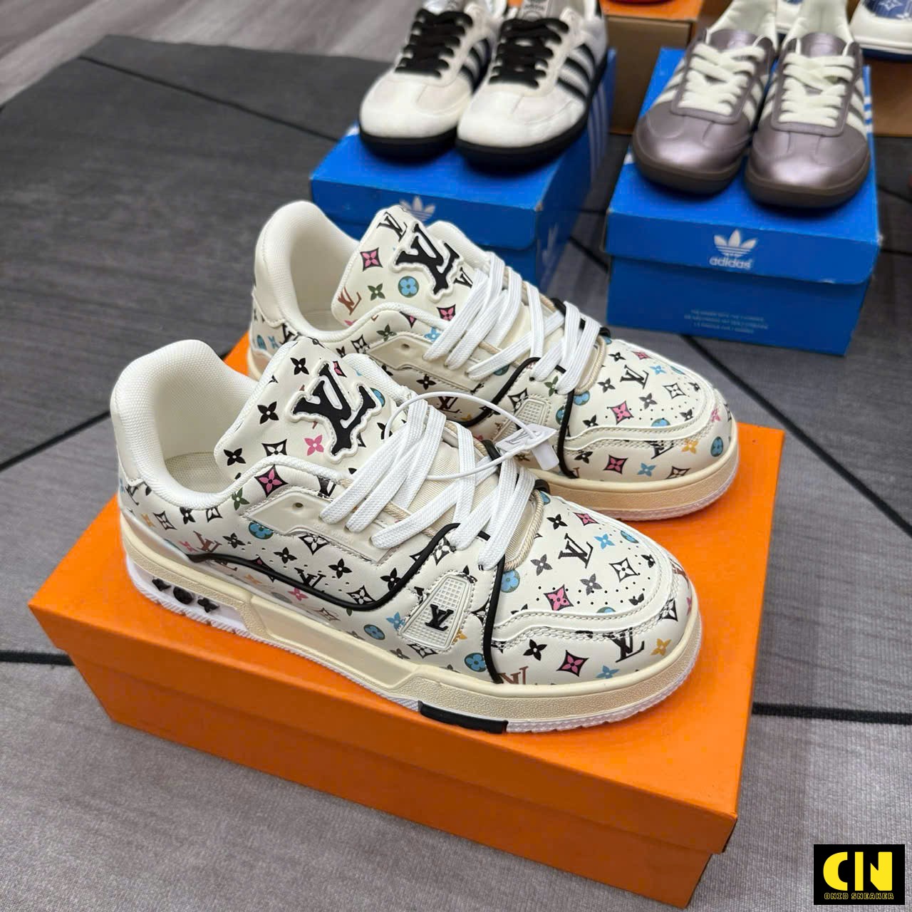 Giày Sneaker Louis Vuitton Lv Trainer 54 Beige White Giày Sneaker Louis Vuitton LV Trainer 54 Beige White