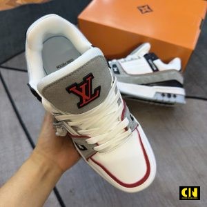 Giay Sneaker Louis Vuitton Lv Trainer Trang Den Do Hoa Tiet Monogram Giày Sneaker Louis Vuitton LV Trainer Trắng Đen Đỏ Họa Tiết Monogram