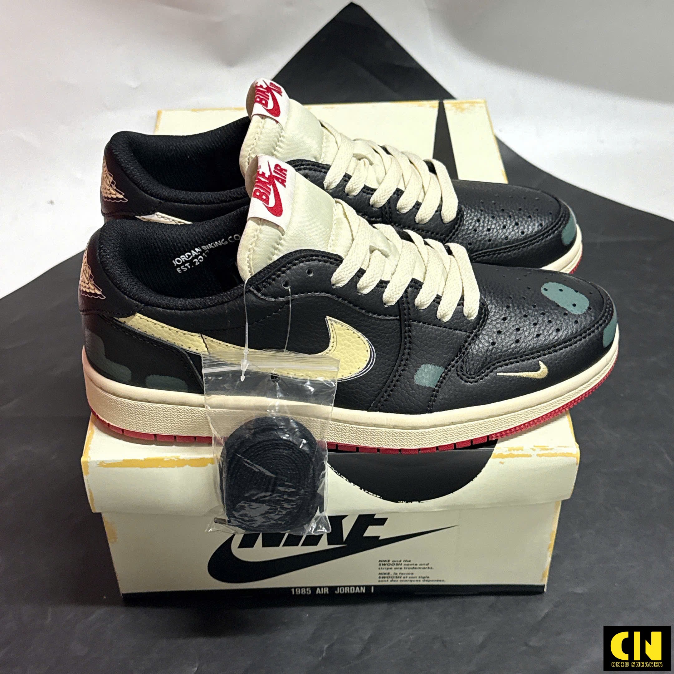 Giày Sneaker Nike Air Jordan 1 Low Og Better With Time Black Cream Giày Sneaker Nike Air Jordan 1 Low OG Better With Time Black Cream