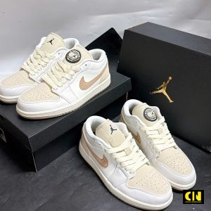 Giay Sneaker Nike Air Jordan 1 Low Trang Kem Giày Sneaker Nike Air Jordan 1 Low Trắng Kem