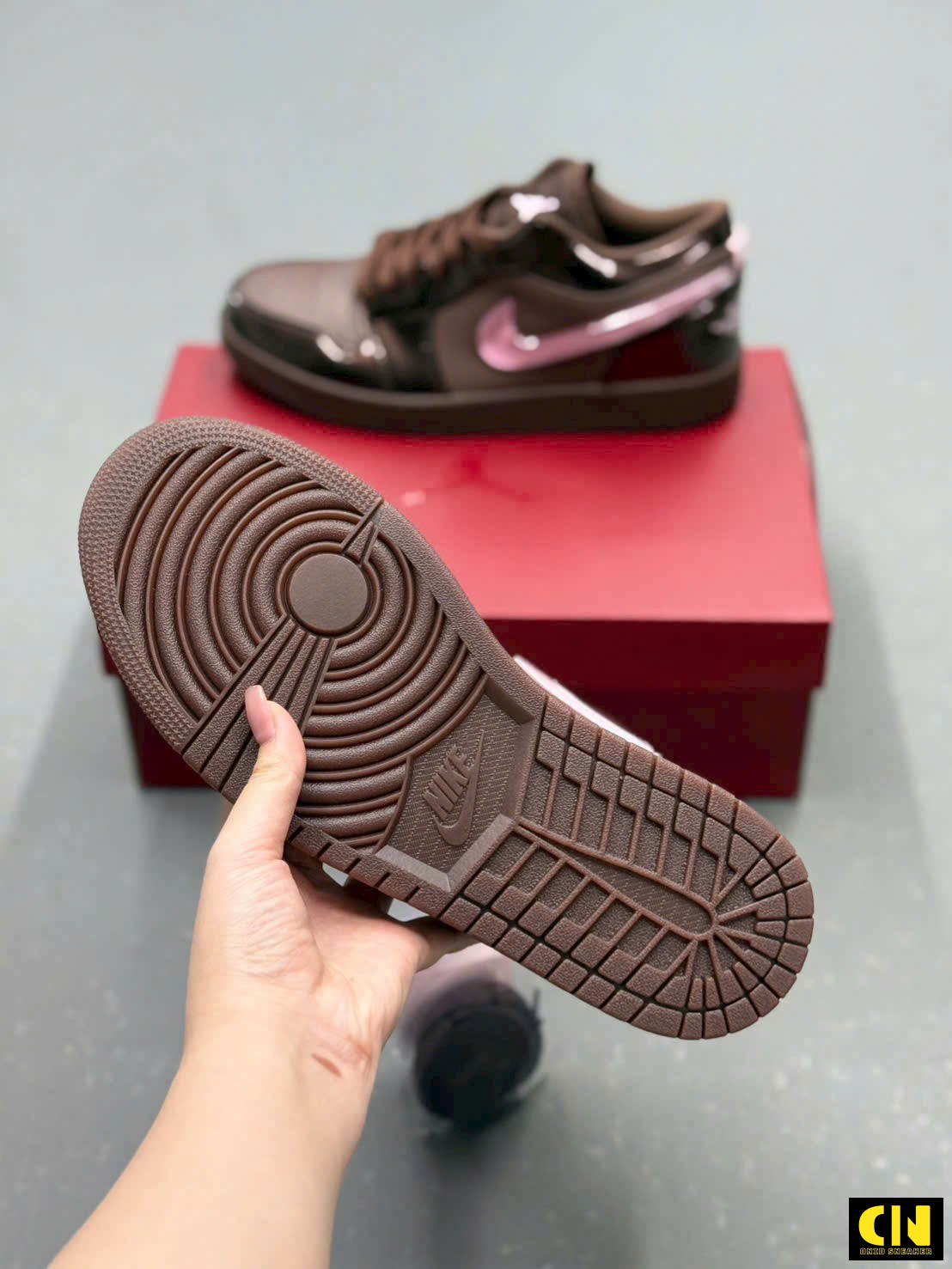 Giày Sneaker Nike Air Jordan 1 Low Valentine’s Day Chocolate Hồng Nâu Giày Sneaker Nike Air Jordan 1 Low Valentine’s Day Chocolate Hồng Nâu