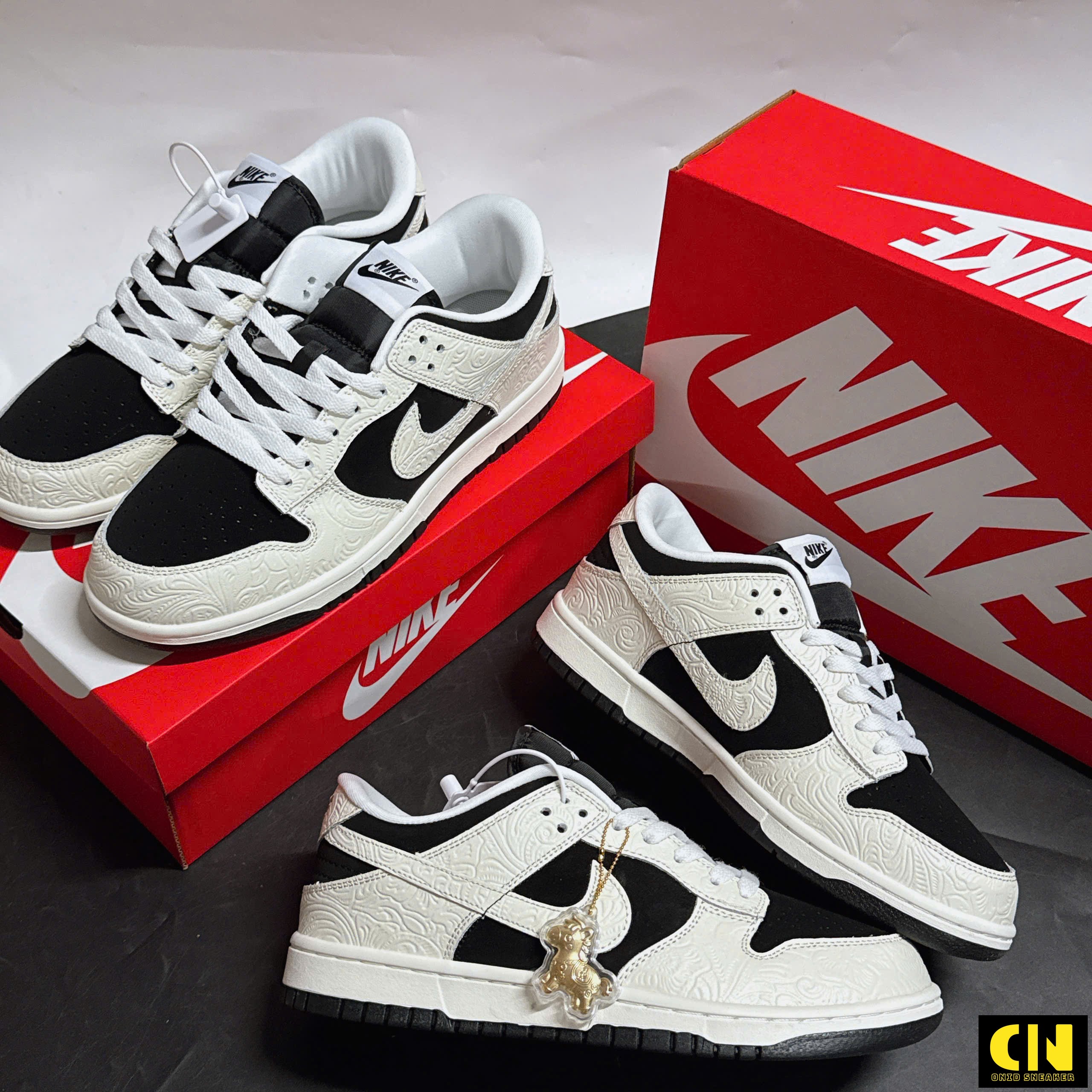 Giày Sneaker Nike Dunk Embossed Baroque Black White Giày Sneaker Nike Dunk Embossed Baroque Black White