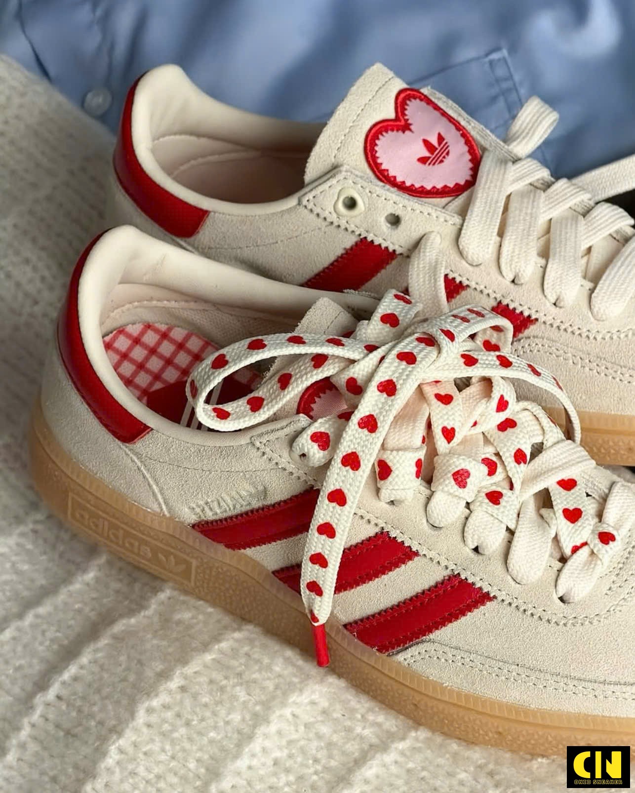 Giày Sneaker Nữ Adidas Handball Spezial Valentine Tone Trắng Kem Giày Sneaker Nữ Adidas Handball Spezial Valentine Tone Trắng Kem