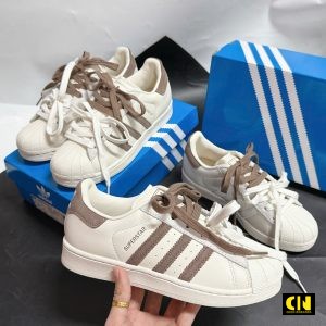 Giay Sneaker Nu Adidas Originals Superstar Ii Latte Mau Kem Nau Hang Cao Cap Fullbo Giày Sneaker Nữ Adidas Originals Superstar II Latte Màu Kem Nâu Hàng Cao Cấp Fullbo