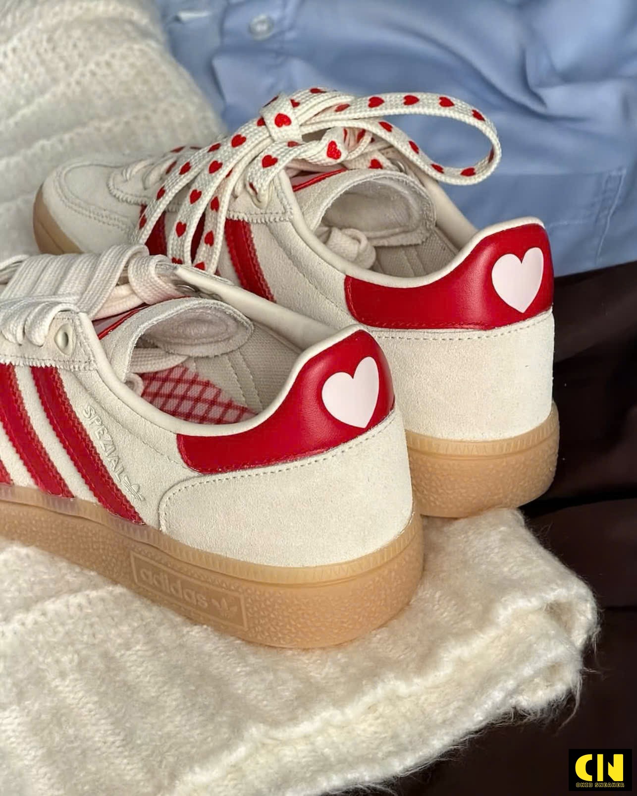 Giày Thời Trang Adidas Originals Handball Spezial Valentines Day Sandy Pink Giày Thời Trang Adidas Originals Handball Spezial Valentines Day Sandy Pink