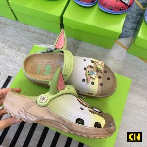 Dep Suc Crocs X Star Wars Grogu Chuan Form Dép Sục Crocs x Star Wars Grogu Chuẩn Form.jpg