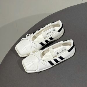 Giay Adidas Superstar Jennie Fullbox Trang Den Giày Adidas Superstar Jennie Fullbox Trắng Đen