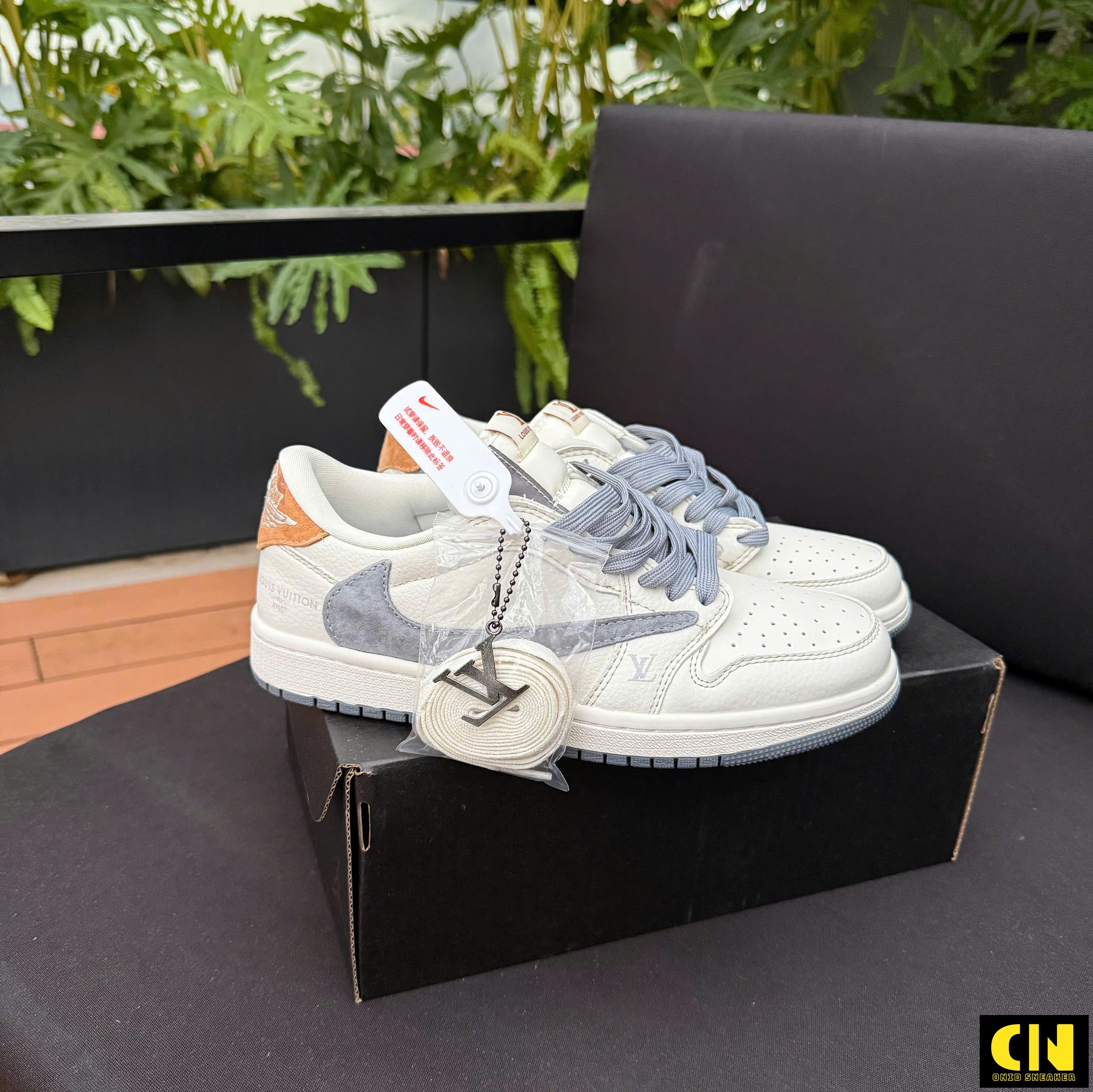 Giay Jordan 1 Low Travis Scott Lv White Grey Giày Jordan 1 Low Travis Scott LV White Grey
