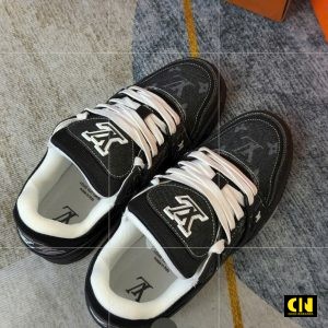 Giay Louis Vuitton Lv Trainer Denim Black Den Trang Giày Louis Vuitton LV Trainer Denim Black Đen Trắng