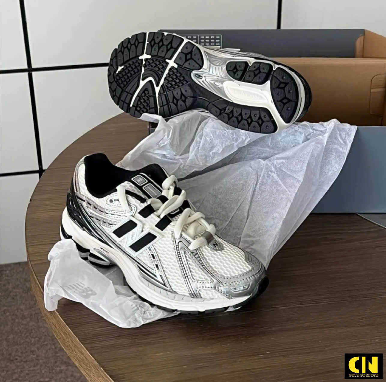 Giày Nb 1906R Metallic Silver Bạc Đen Giày NB 1906R Metallic Silver Bạc Đen