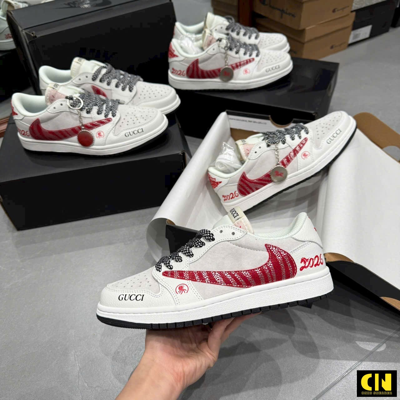Giày Nike Air Jordan 1 Low Travis Scott X Gucci 2026 Giày Nike Air Jordan 1 Low Travis Scott x Gucci 2026