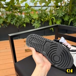 Giay Nike Jordan 1 Low Hong Den Giày Nike Jordan 1 Low Hồng Đen