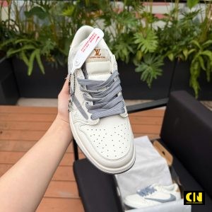 Giay Nike Jordan 1 Low X Travis Scott X Louis Vuitton Grey Brown Giày Nike Jordan 1 Low x Travis Scott x Louis Vuitton Grey Brown
