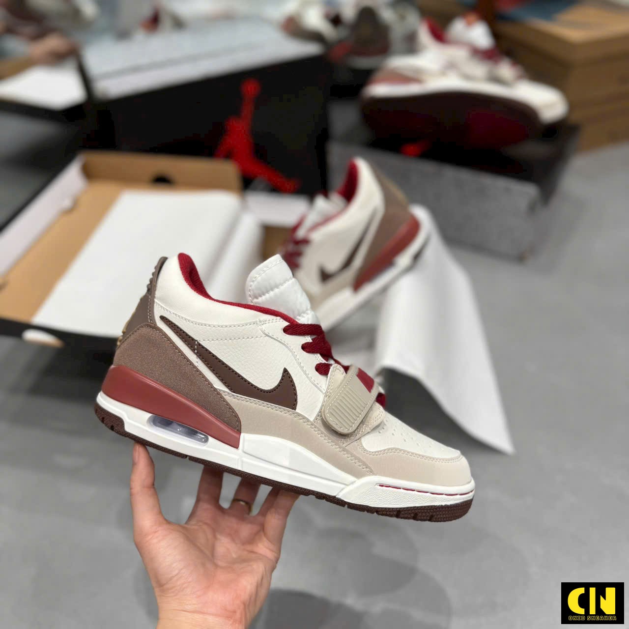 Giày Nike Jordan Legacy 312 Low White Red Brown Cổ Thấp Quai Dán Giày Nike Jordan Legacy 312 Low White Red Brown Cổ Thấp Quai Dán