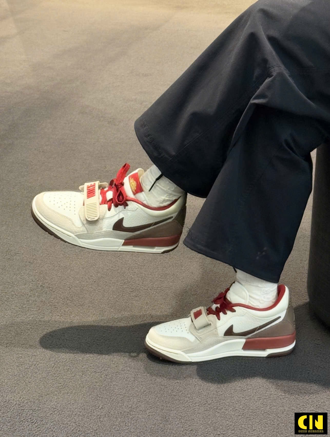 Giày Nike Jordan Legacy 312 Màu Kem Nâu Đỏ Giày Nike Jordan Legacy 312 Màu Kem Nâu Đỏ