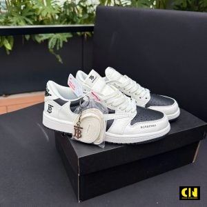 Giay Nike Travis Scott Burberry White Black Giày Nike Travis Scott Burberry White Black